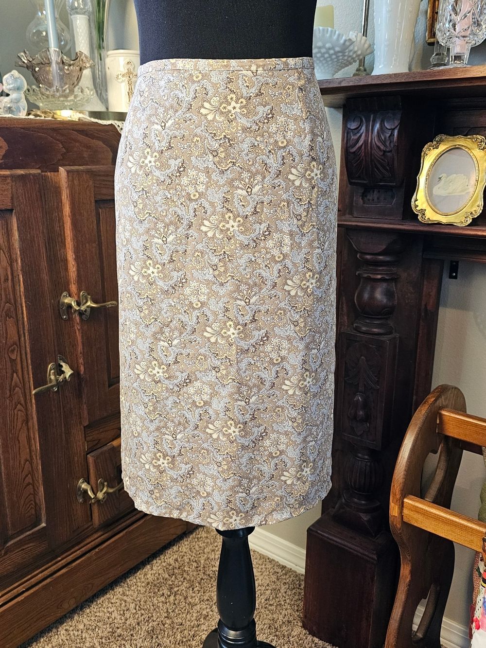 Old Navy Floral Paisley Pencil Midi Skirt Beige Taupe Size 16 Cottagecore